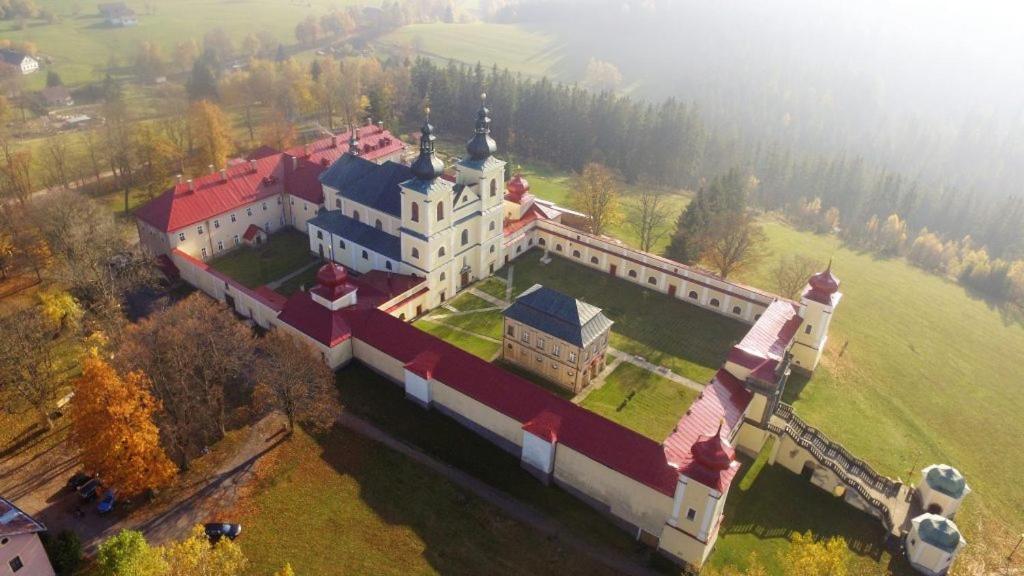 Chalupa Sanov U Kralik Červená Voda Zewnętrze zdjęcie